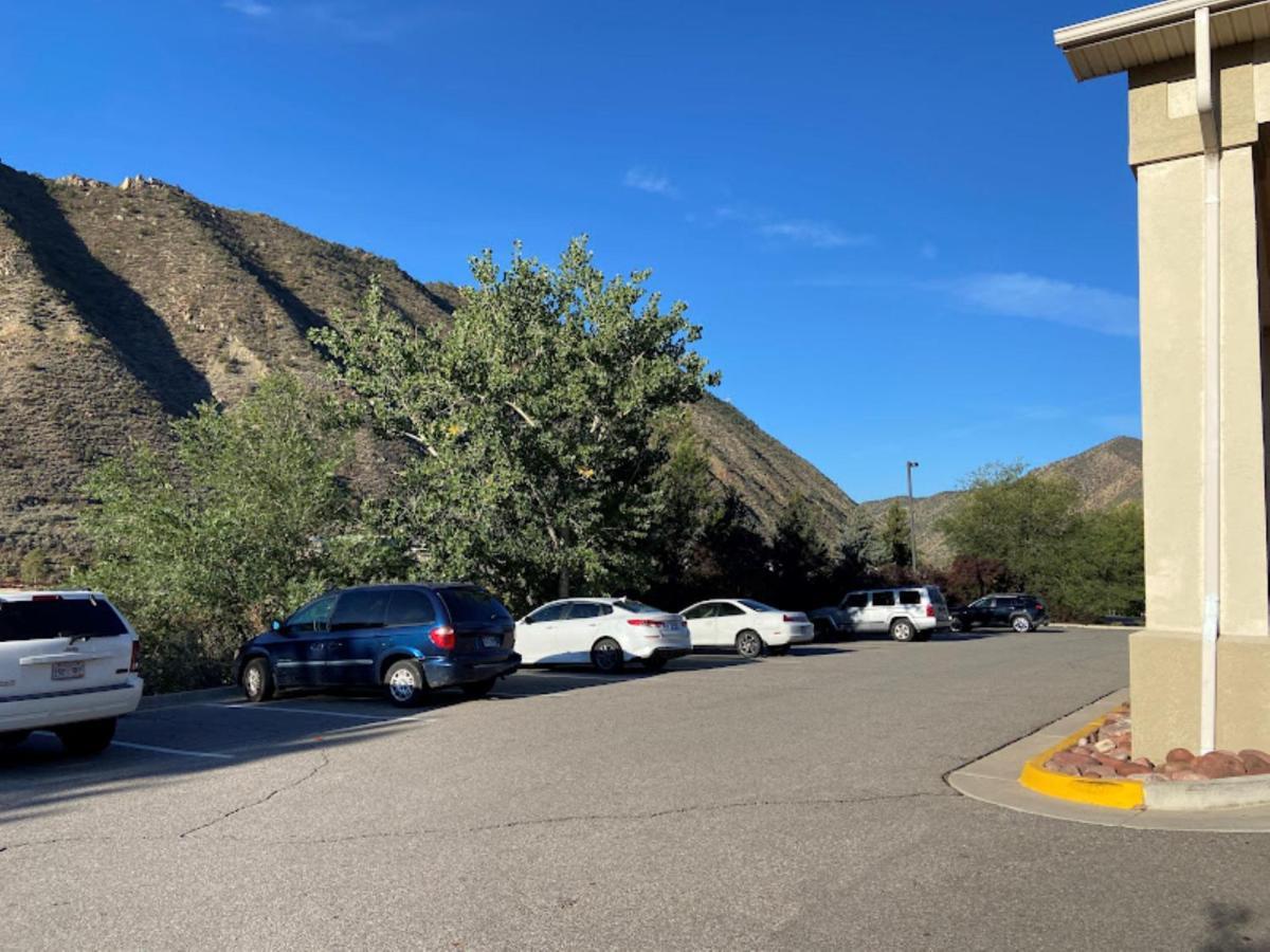 מלון Wingate By Wyndham New Castle - Glenwood Springs מראה חיצוני תמונה